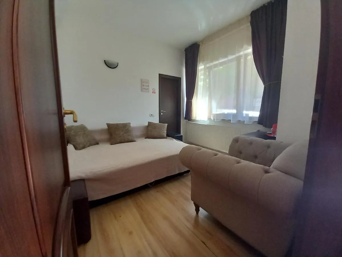 Guest house Villa Zorba Bucharest