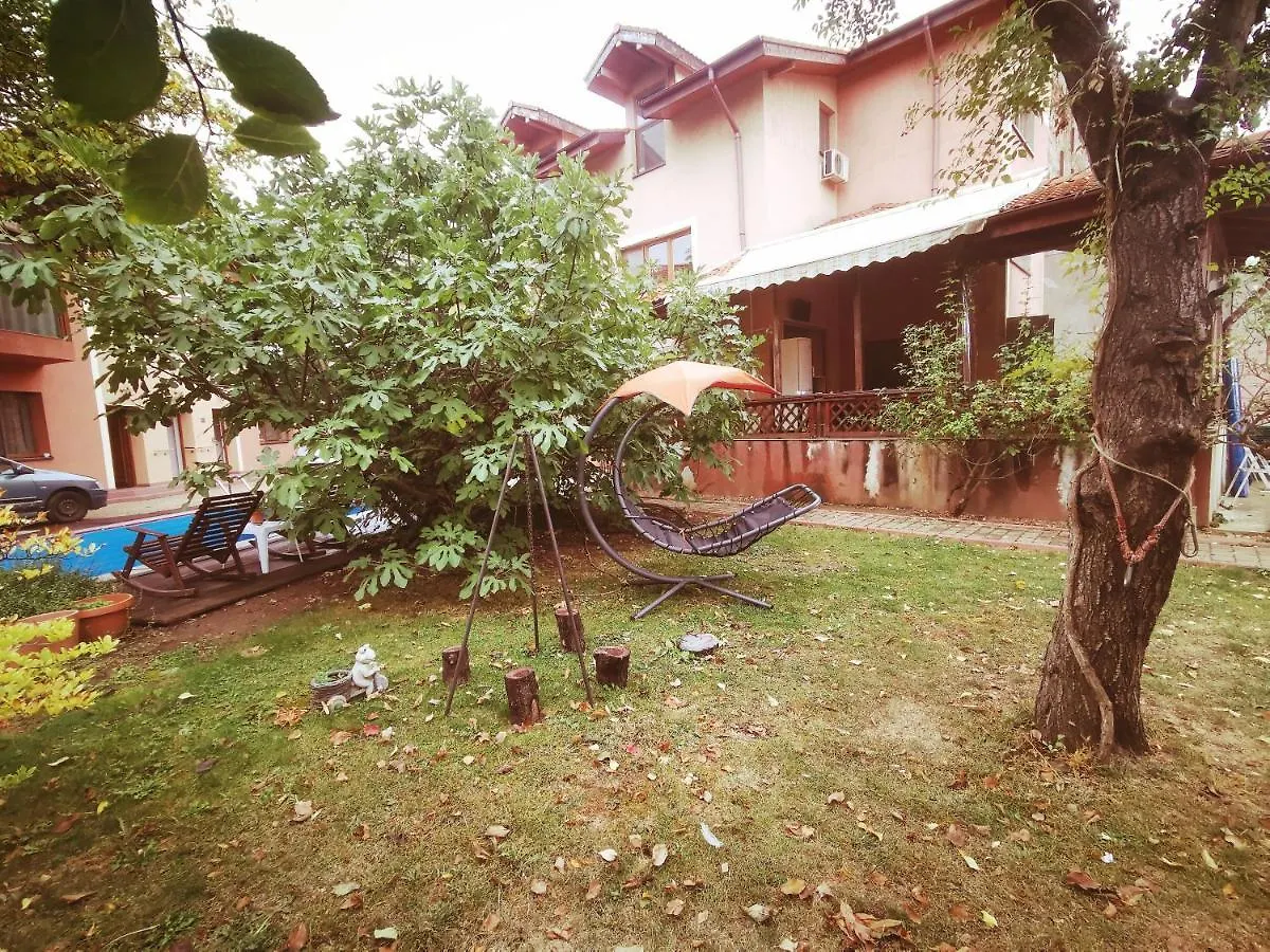 Villa Zorba Bukarest Rumänien