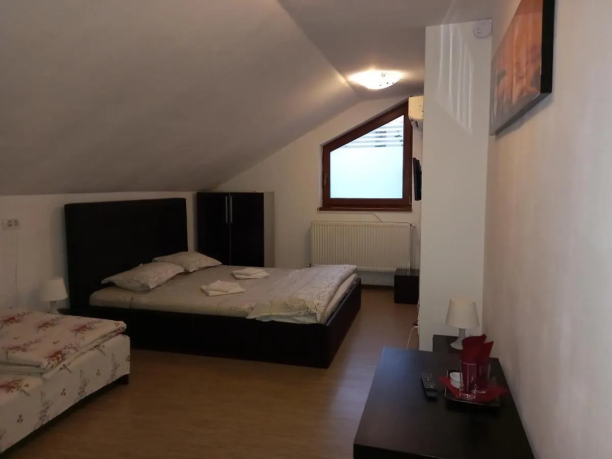 Villa Zorba Bükreş 3*,